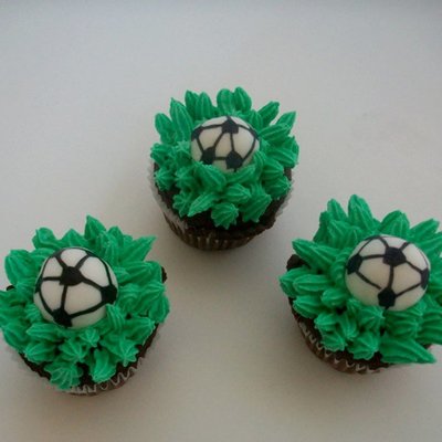 Soccer Ball Cupcakes