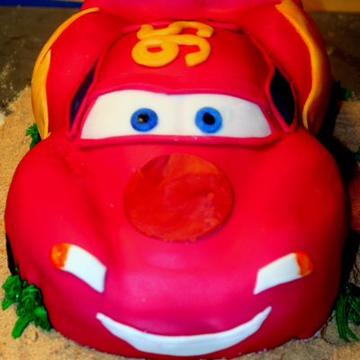 Llighting Mcqueen, My First Fondant/sculpted Cake.