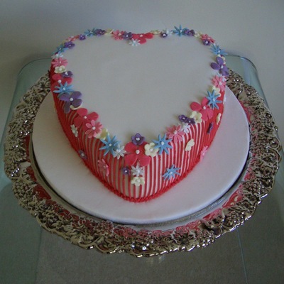 Valentine's Heart Cake