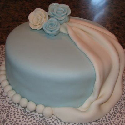 First Cake Using Fondant