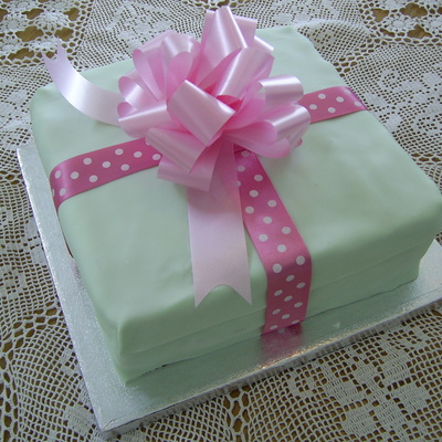 Polka Dot Parcel Cake