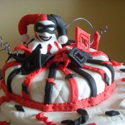 Harley Quinn Cake