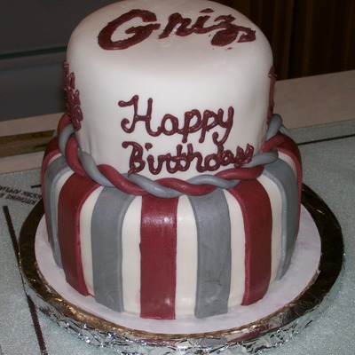Montana Grizzlies Cake