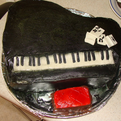 Piano Cake