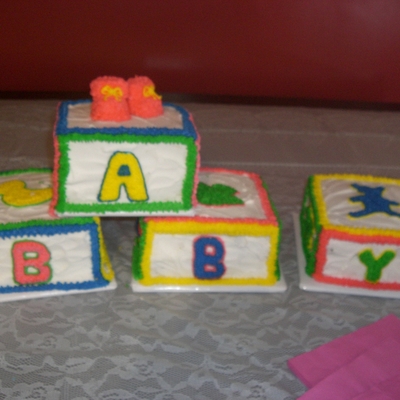 3-D Baby Blocks Cake
