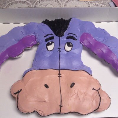Eeyore Face Cupcake Cake