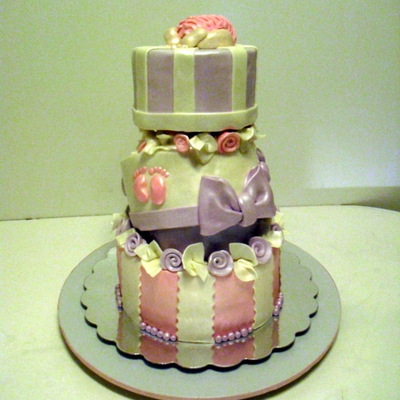 Topsy Turvy Baby Booty Cake