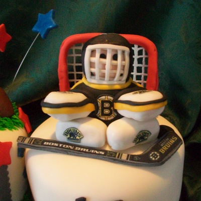 Bruins Cake