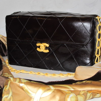 Chanel Purse Cake