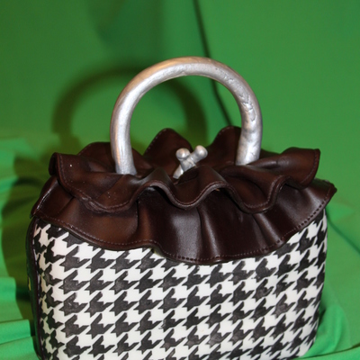 Houndstooth Check Purse Cake