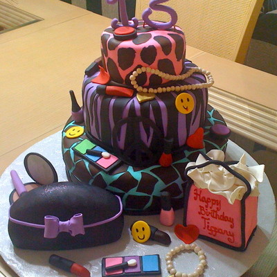 Shopping And Make Up