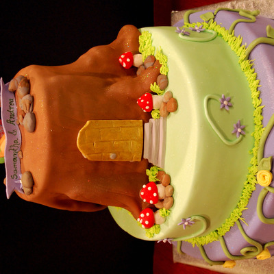 Tink With Her Tree House :)