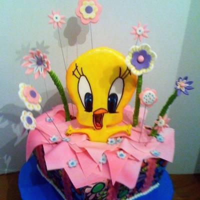 Tweety Bird Gift Box Cake