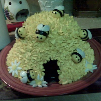 Beehive Cake