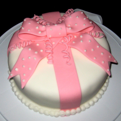 My First Fondant Cake - Wilton Course 3