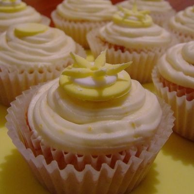 Little Miss Sunshine, Birthday Cupcakes