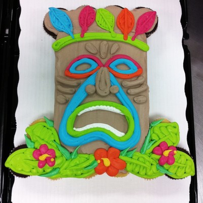Colorful Tiki Cupcake Cake