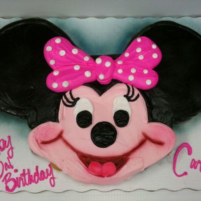Minnie Mouse Cupcake Cake