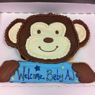 Baby Boy Bear Cupcake Cake