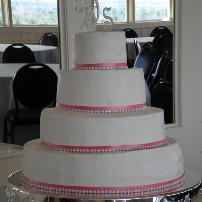 My First Wedding Cake With Butter Cream Frosting