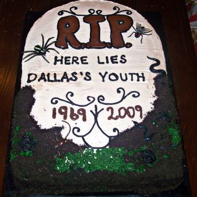 Grave/ Headstone