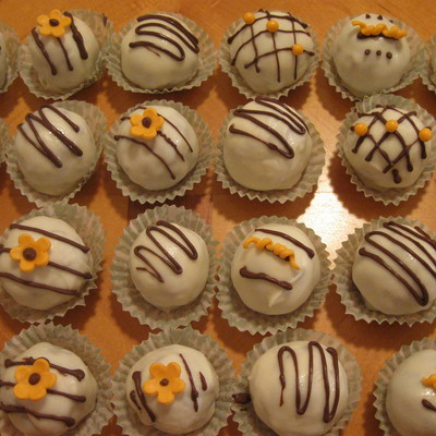 Halloween Cake Balls