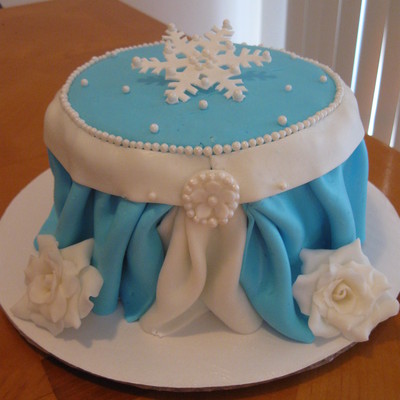 Snowflake Cake