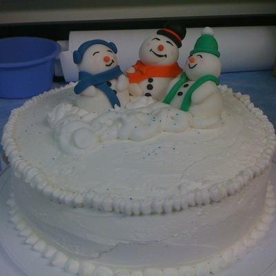 Snowmen Cake
