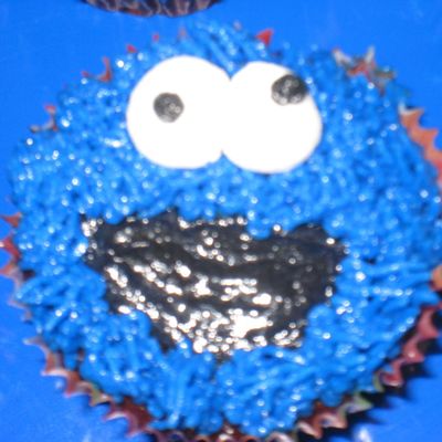 Cookie Monster Cupcakes