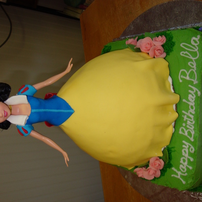 Snow White Cake