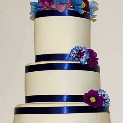 Blue Ribbon Wedding Cake
