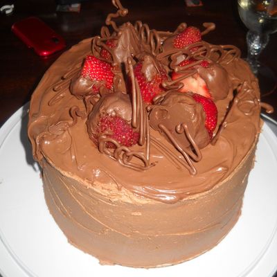 Chocolate Cake With Strawberries
