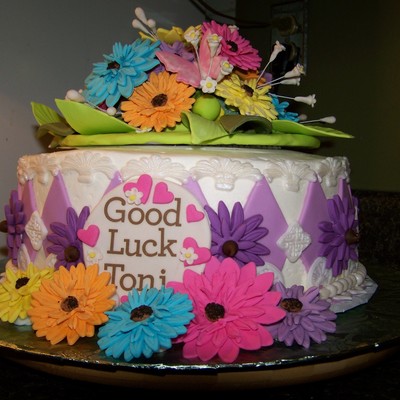 Neon Daisy Cake