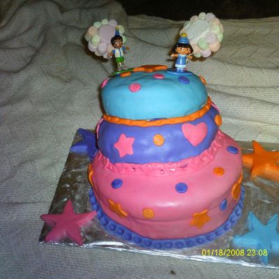 Dora's Superstar Cake