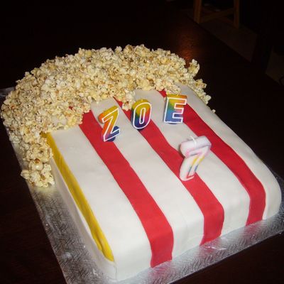 Popcorn Cake