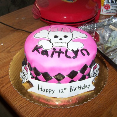 12Th Birthday Girly Skull Cake