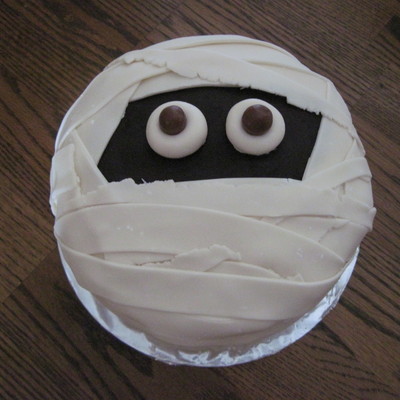 Mummy Cake