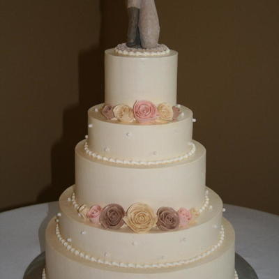 Pale Fall Wedding Cake