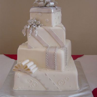 Silver Gift Box Cake
