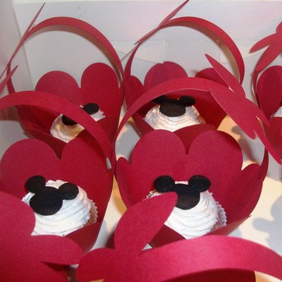 Mickey Mouse Cupcakes With Cases