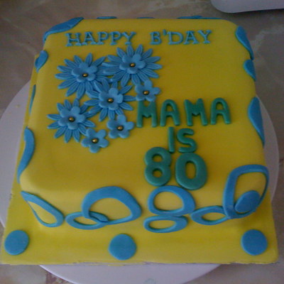 Yellow And Bluu Cake
