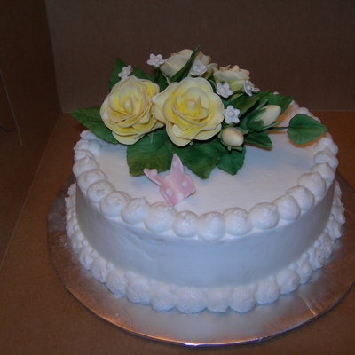 Yellow Roses Birthday Cake