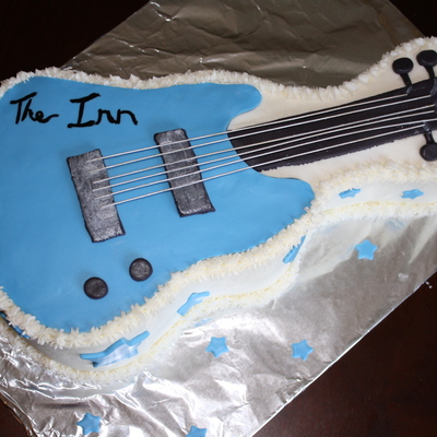 Guitar Cake