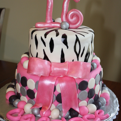 Sweet 16 Zebra And Circles Cake