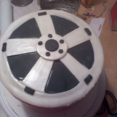 A Tire Rim- My First Fondant Cake