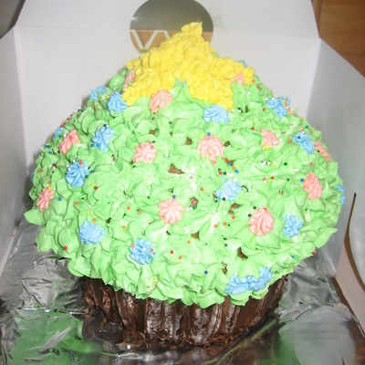 Christmas Giant Cupcake