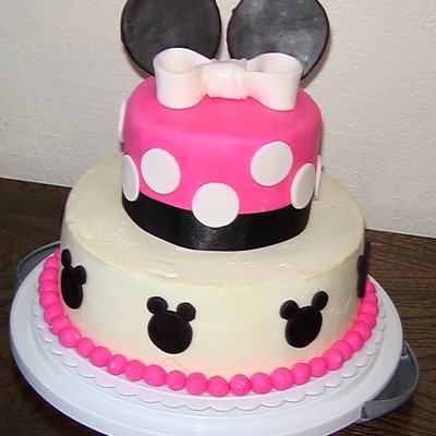 Minnie Mouse Cake
