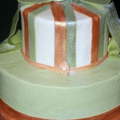 Green And Gold Bridal Shower Cake