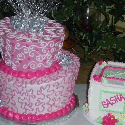 Topsy Turvy "pink Queen" W/baby Block Cake