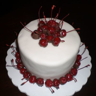 Chocolate Fudge Cherry Cake